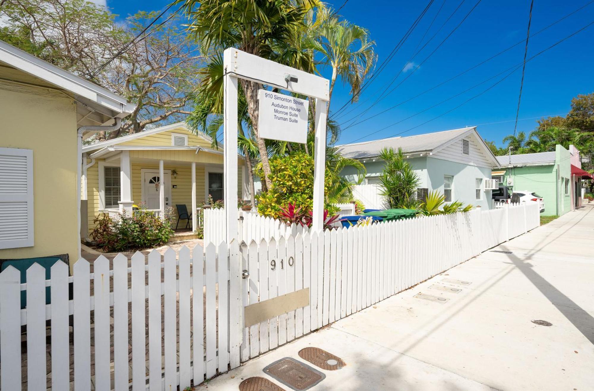 The Cozy Little Cottage Key West Exterior photo